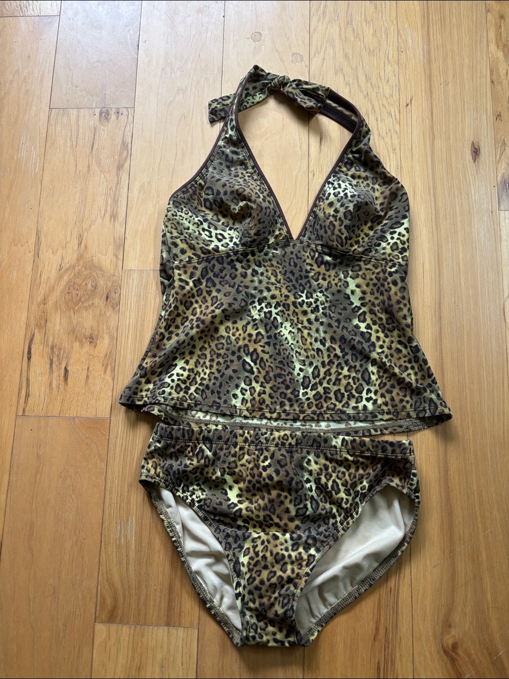 Magic suit tankini leopard print size 8